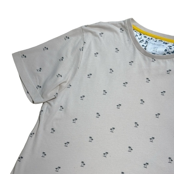 Denim & Flower Beige Palm Tree Print 100% Cotton Short Sleeve Tee Men’s US S - Picture 2 of 8